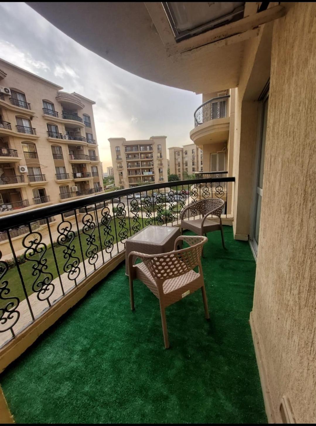 Gazzar Inn Rehab9 El El Cairo Exterior foto
